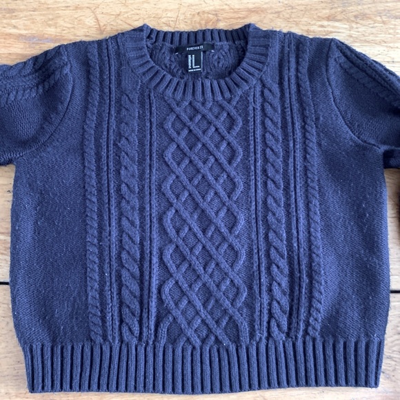 Women’s Cozy Navy Blue cable knit Forever 21 sweater and skirt set size M - Picture 3 of 9